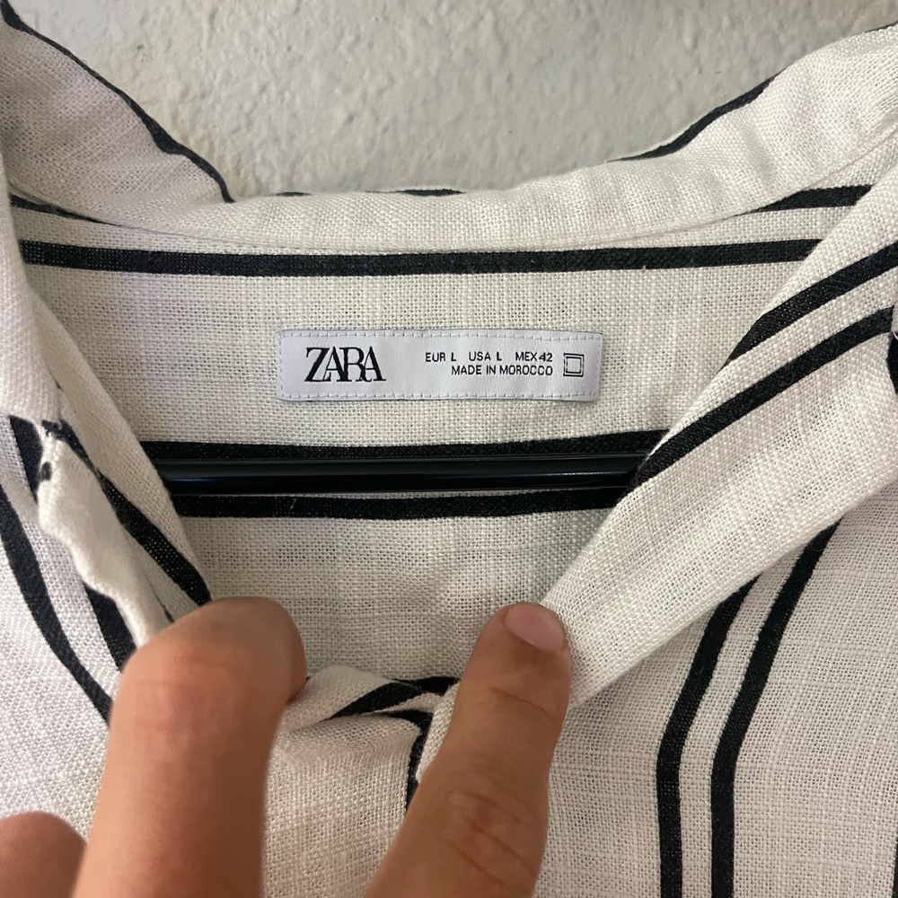 Zara Shirt - Picture 3 of 3